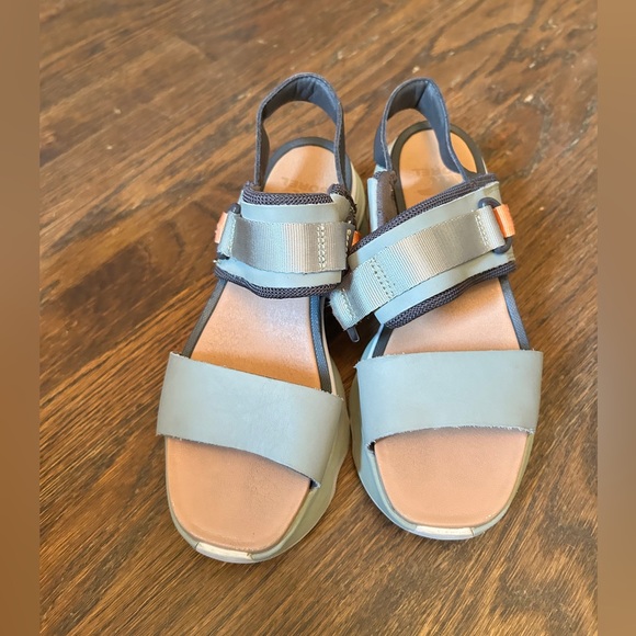 SOREL Kinetic Impact Slingback Heel Sandal Size 5.5- Like New Condition - Picture 12 of 12